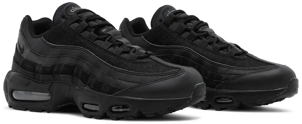 Air Max 95 Essential 'Triple Black'